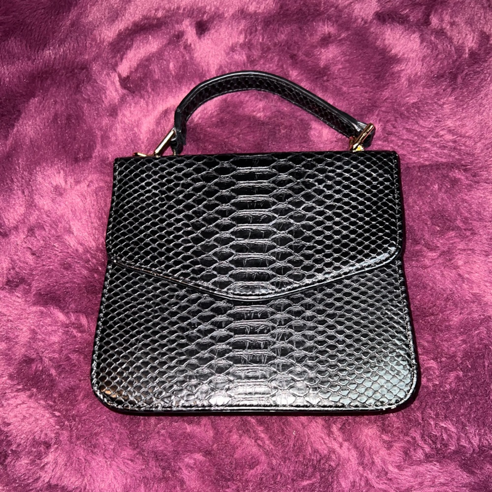 Women’s purse